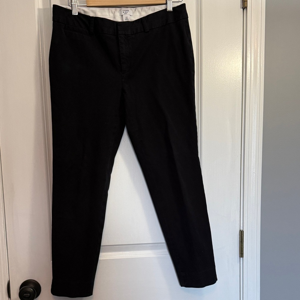Crown & Ivy Men's Black Chinos